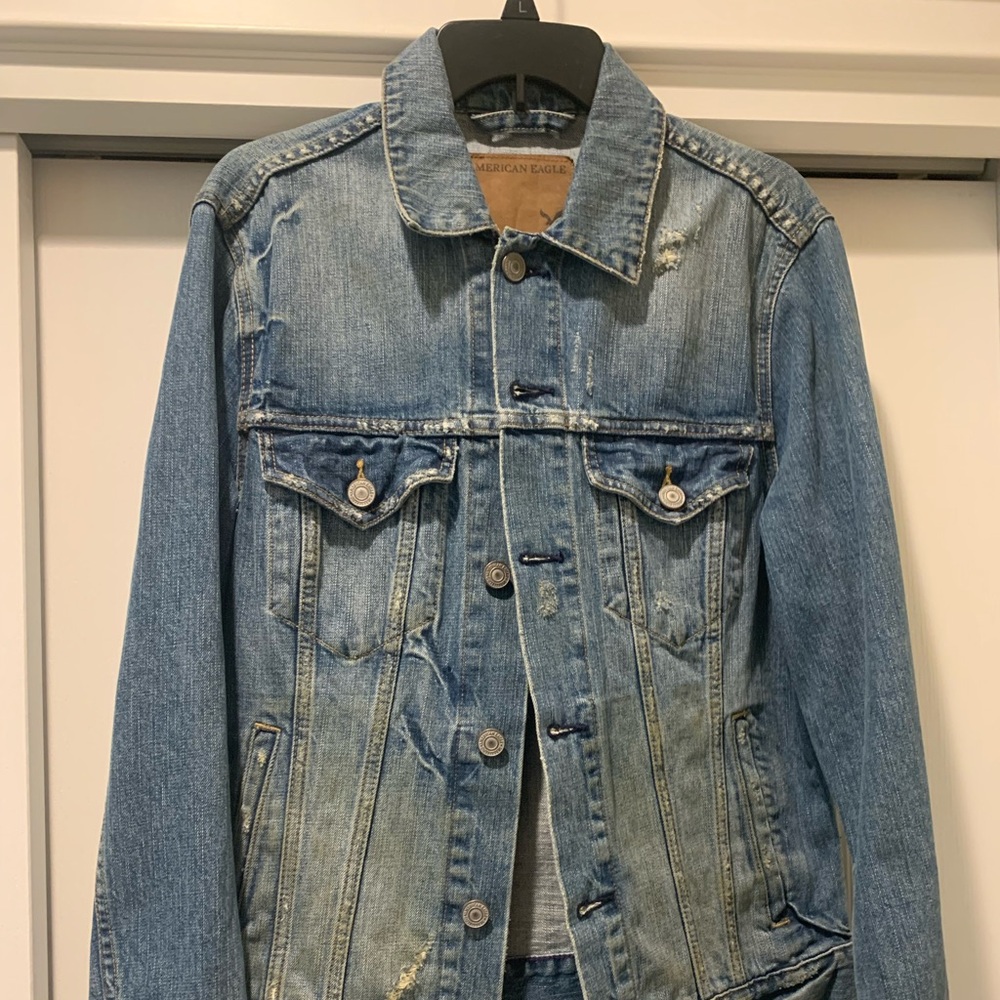 American Eagle denim Jacket Size Medium
